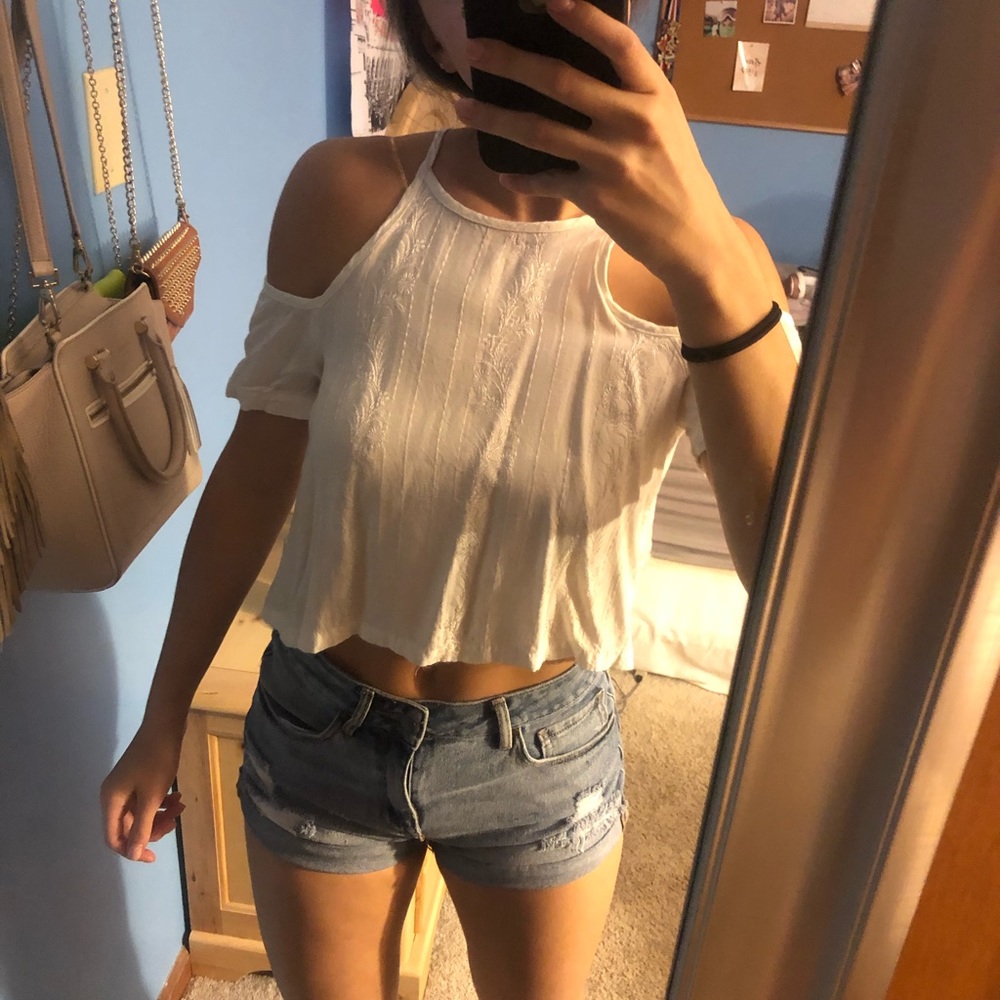 Kendall and Kylie crop top